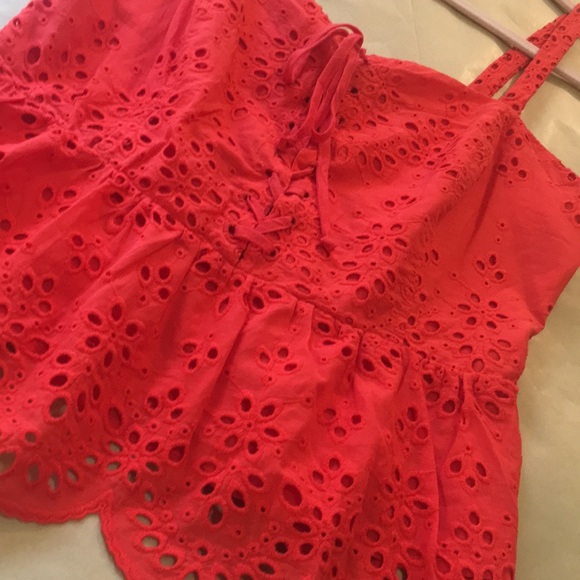 Cupcakes and Cashmere Peplum Tank - Picture 3 of 7